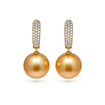 Earrings with golden South Sea pearls and diamonds