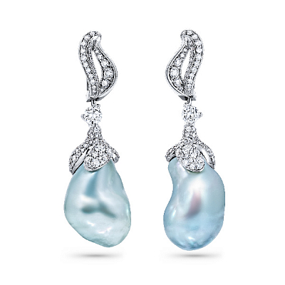 Earrings with South Sea baroque pearls and diamonds