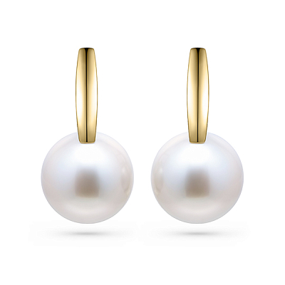 Earrings with South Sea pearls and diamonds