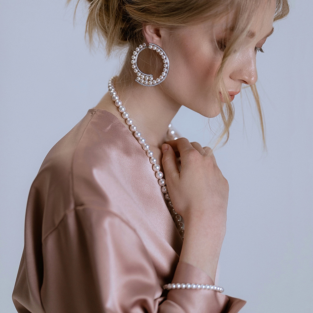 Earrings with Akoya pearls and diamonds картинка 5