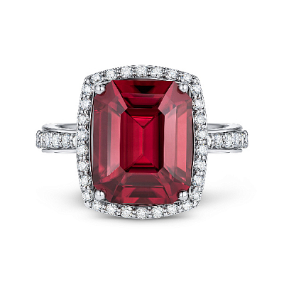 Ring with red zircon and diamonds