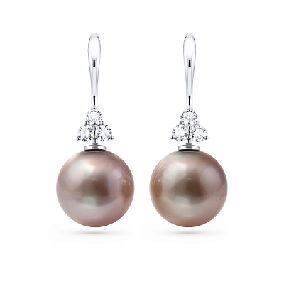 Earrings with freshwater pearls and diamonds