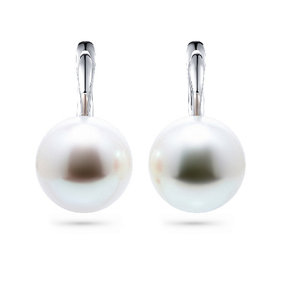 Earrings with South Sea pearl