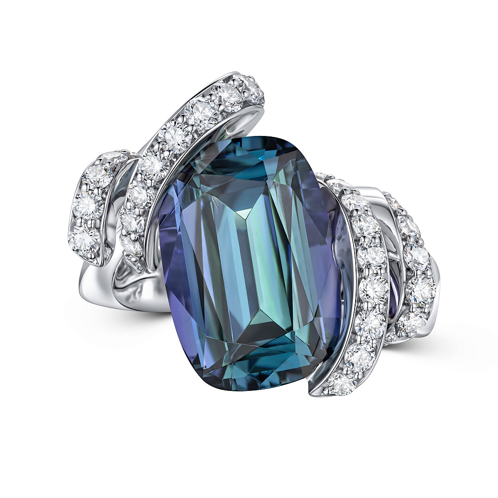 Ring with unheated tanzanite and diamonds картинка 2