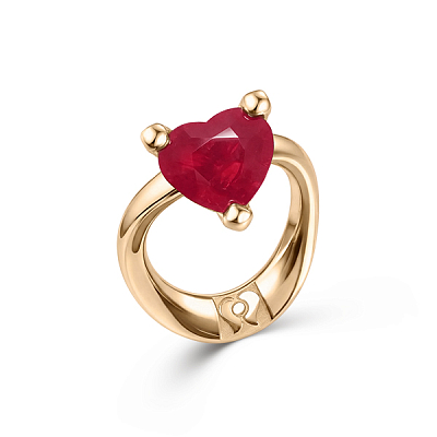 Ring with ruby