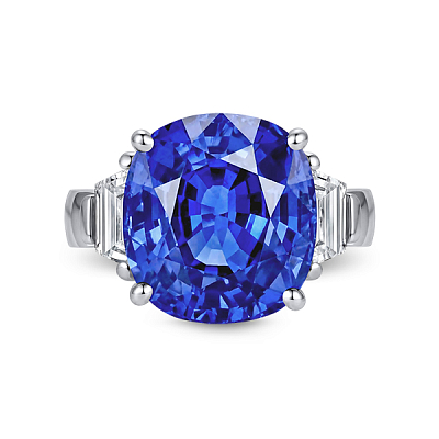 Ring with blue sapphire and diamonds