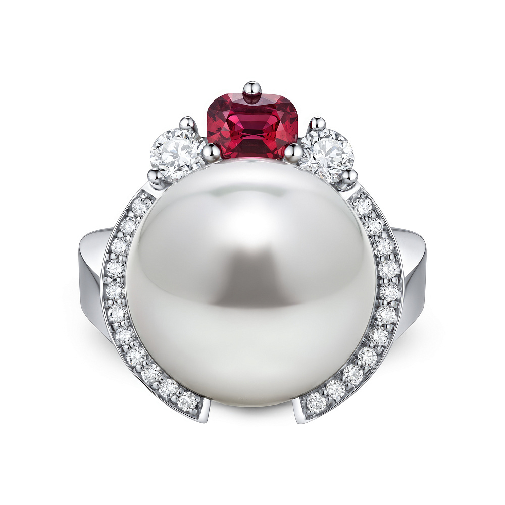 Ring with South Sea pearl, spinel, and diamonds картинка 2