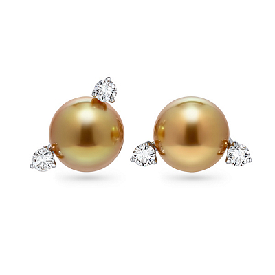 Stud earrings with golden South Sea pearls and diamonds