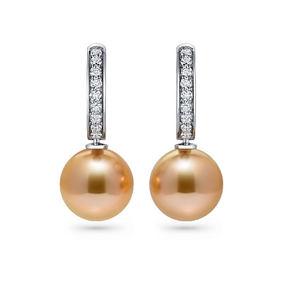 Earrings with golden South Sea pearls and diamonds
