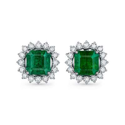 Earrings with emeralds and diamonds