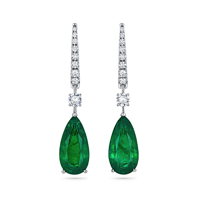 Earrings with emeralds and diamonds