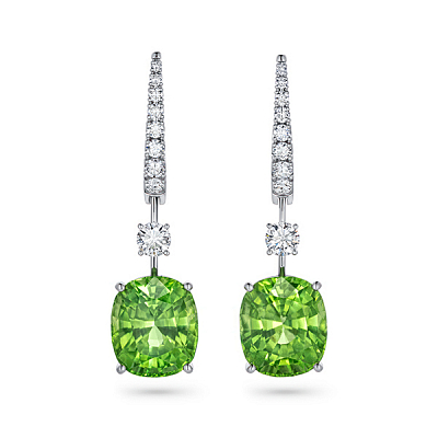 Earrings with peridots and diamonds