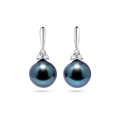 Earrings with Tahitian pearls and diamonds