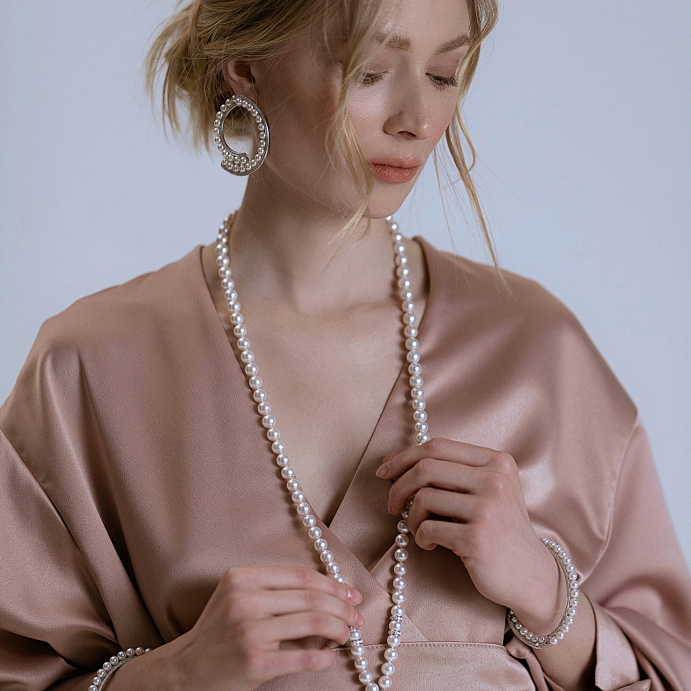 Earrings with Akoya pearls and diamonds картинка 9