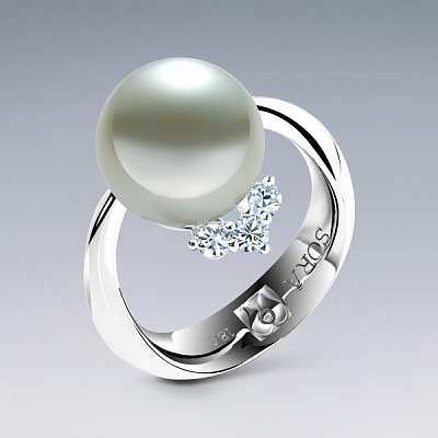 Ring with South Sea pearl and diamonds