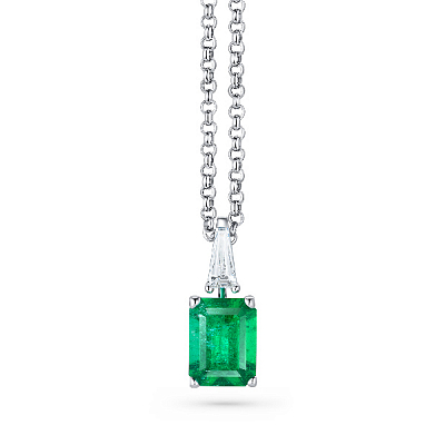 Pendant with emerald and diamond