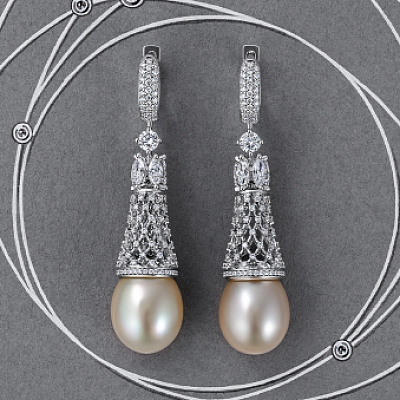 Earrings with Burmese champagne-colored pearls and diamonds