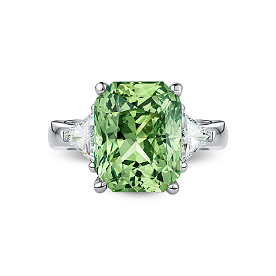 Ring with grossular garnet and diamonds