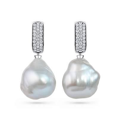 Earrings with South Sea baroque pearls and diamonds