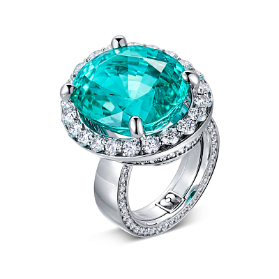 Ring with paraiba tourmaline and diamonds