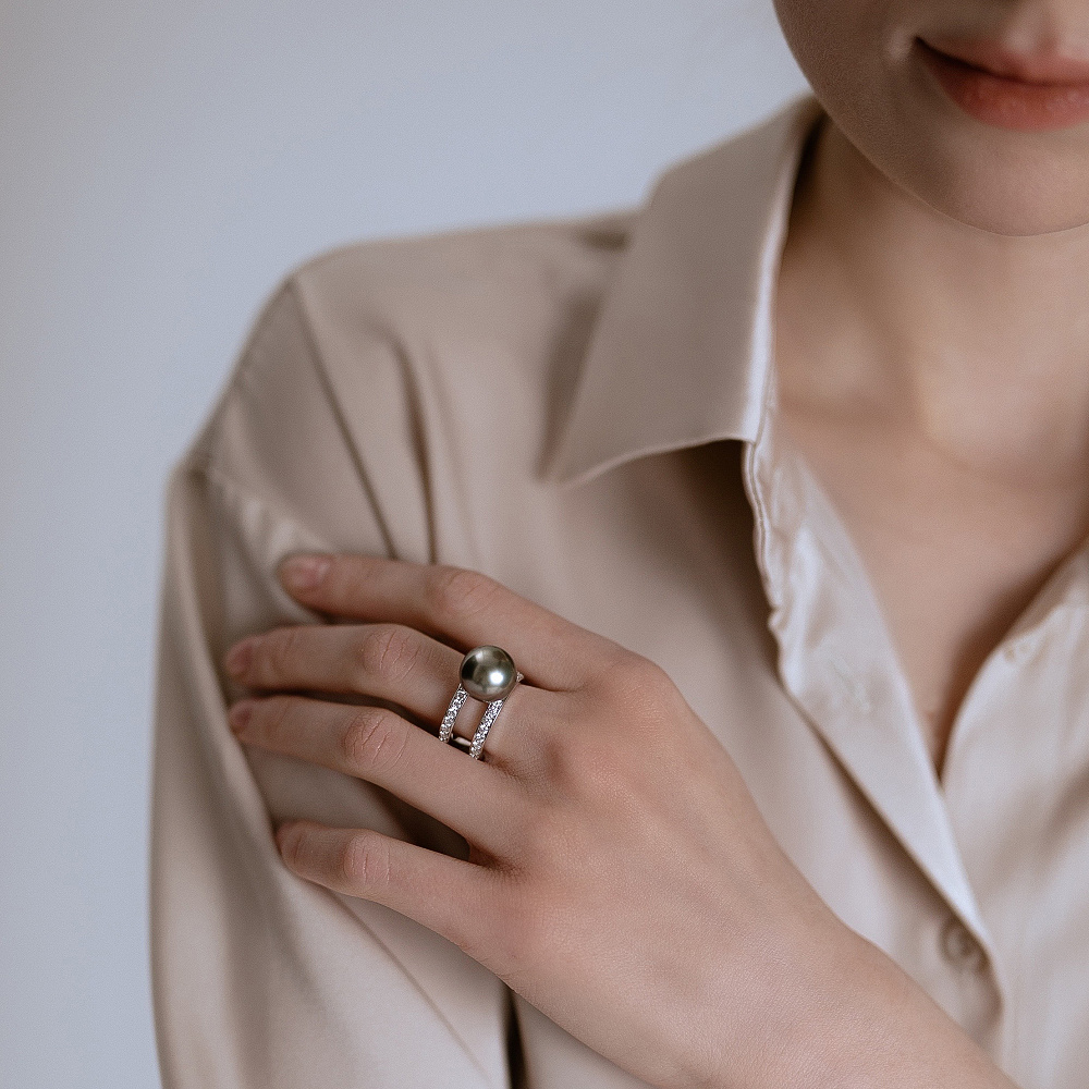 Ring with Tahitian pearl and diamonds картинка 6