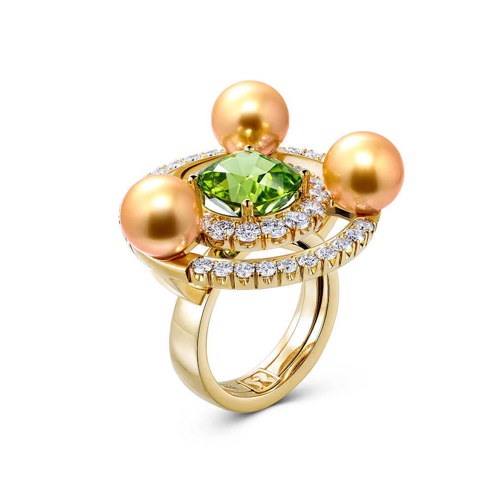 Ring with golden South Sea pearl, peridot, and diamonds картинка 2