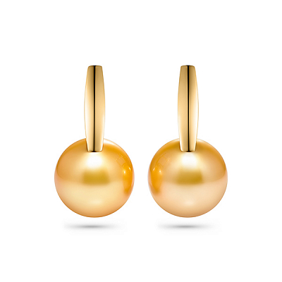 Earrings with golden South Sea pearls and diamonds