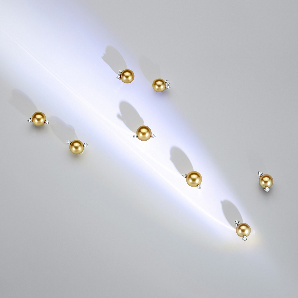 Stud earrings with golden South Sea pearls and diamonds картинка 3