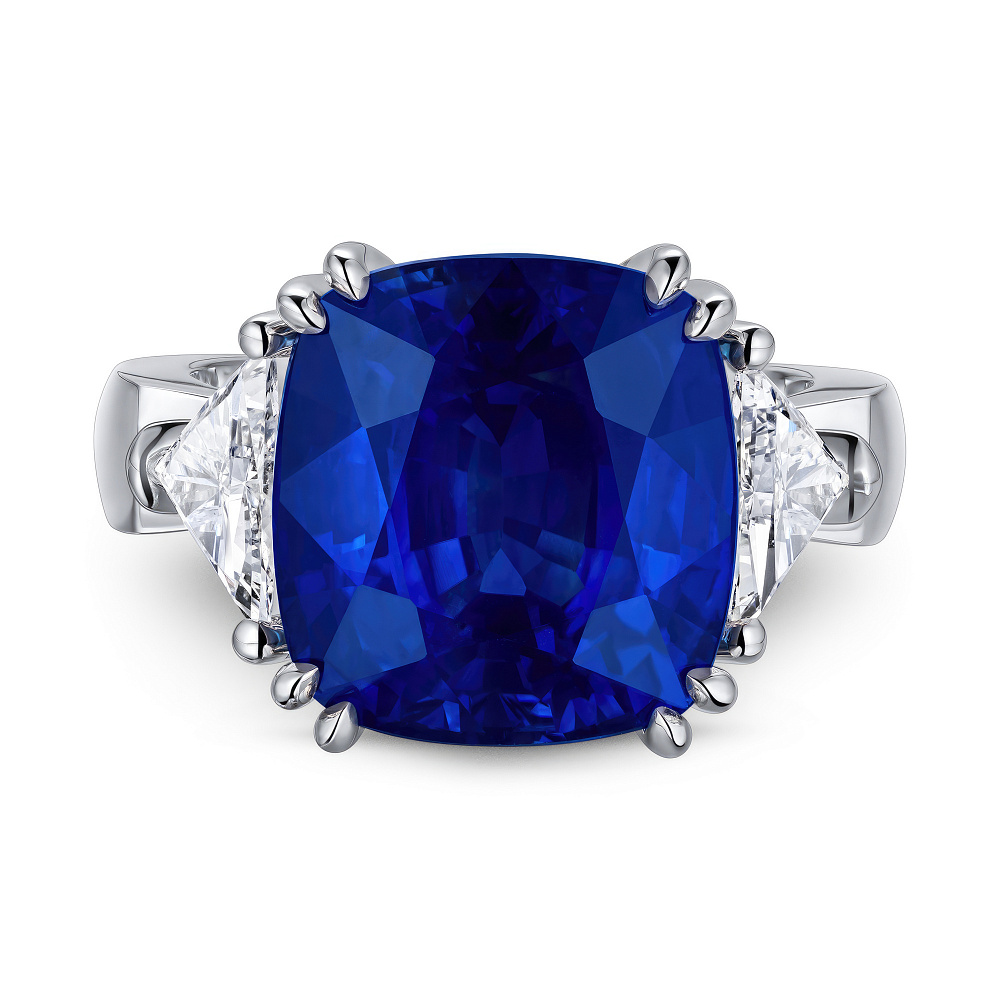 Ring with Royal Blue sapphire and diamonds картинка 1