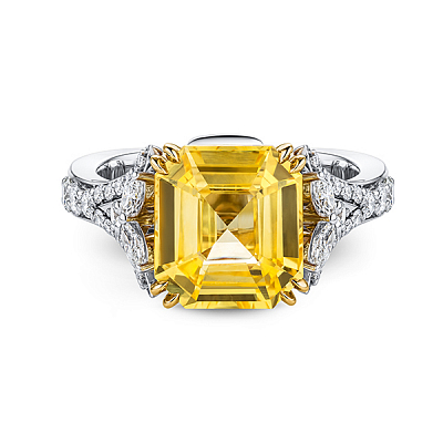 Ring with yellow sapphire and diamonds