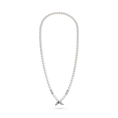 Necklace with Akoya pearls and diamonds