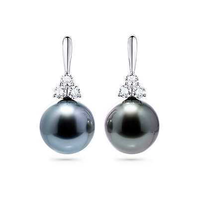 Earrings with Tahitian pearls and diamonds