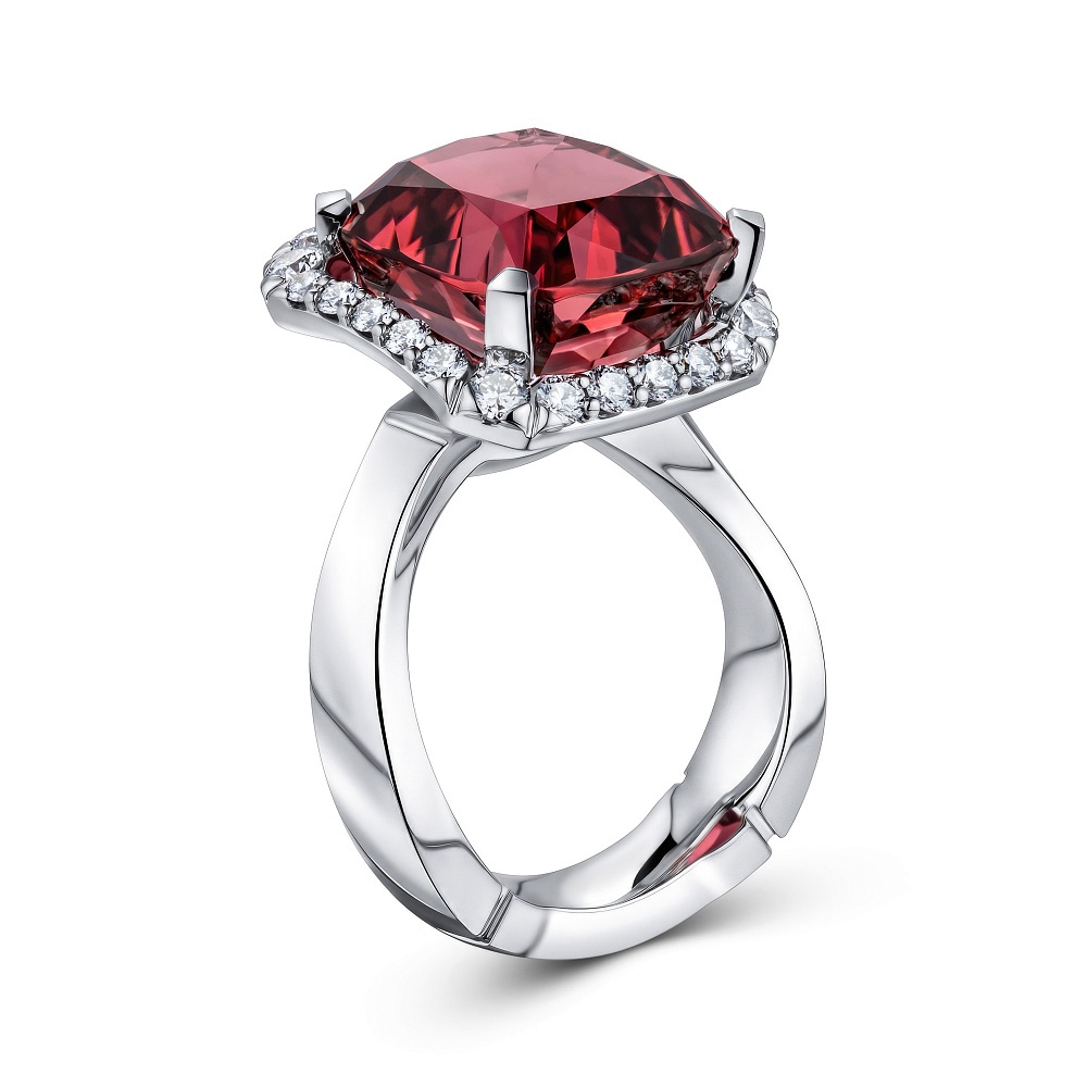 Ring with rubellite tourmaline and diamonds картинка 2