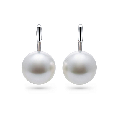 Earrings with South Sea pearl