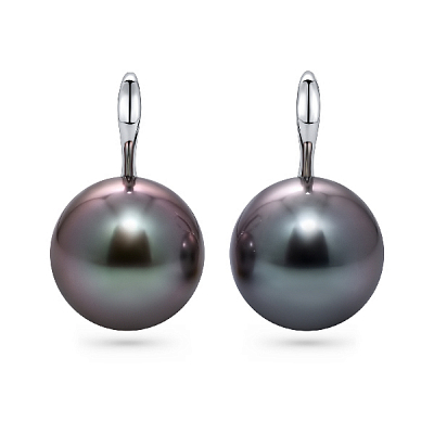 Earrings with Tahitian pearl