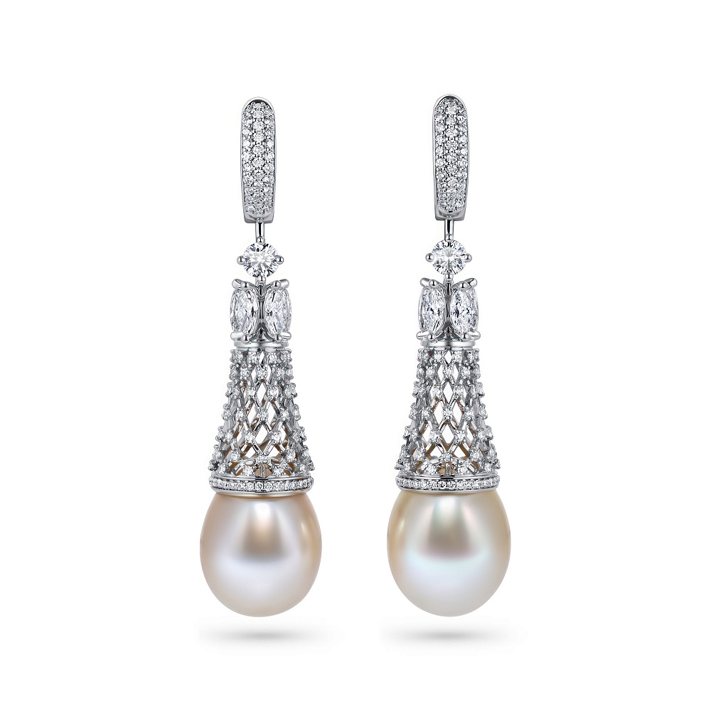 Earrings with Burmese champagne-colored pearls and diamonds картинка 1