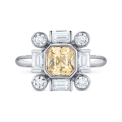 Ring with yellow sapphire and diamonds