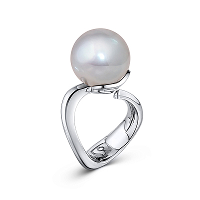 Ring with South Sea pearl