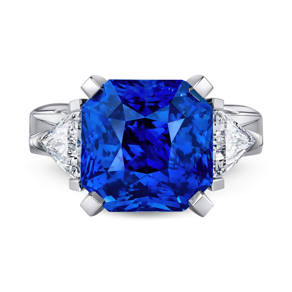 Ring with Cornflower sapphire and diamonds картинка 1