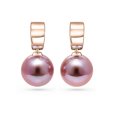 Earrings with freshwater pearls and diamonds