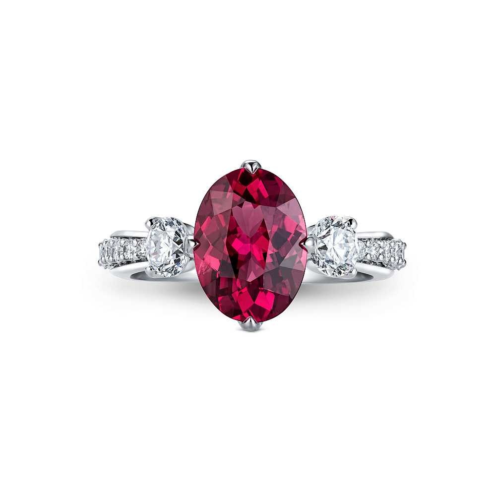 Ring with spinel and diamonds картинка 1