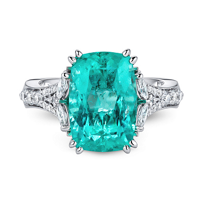 Ring with paraiba tourmaline and diamonds