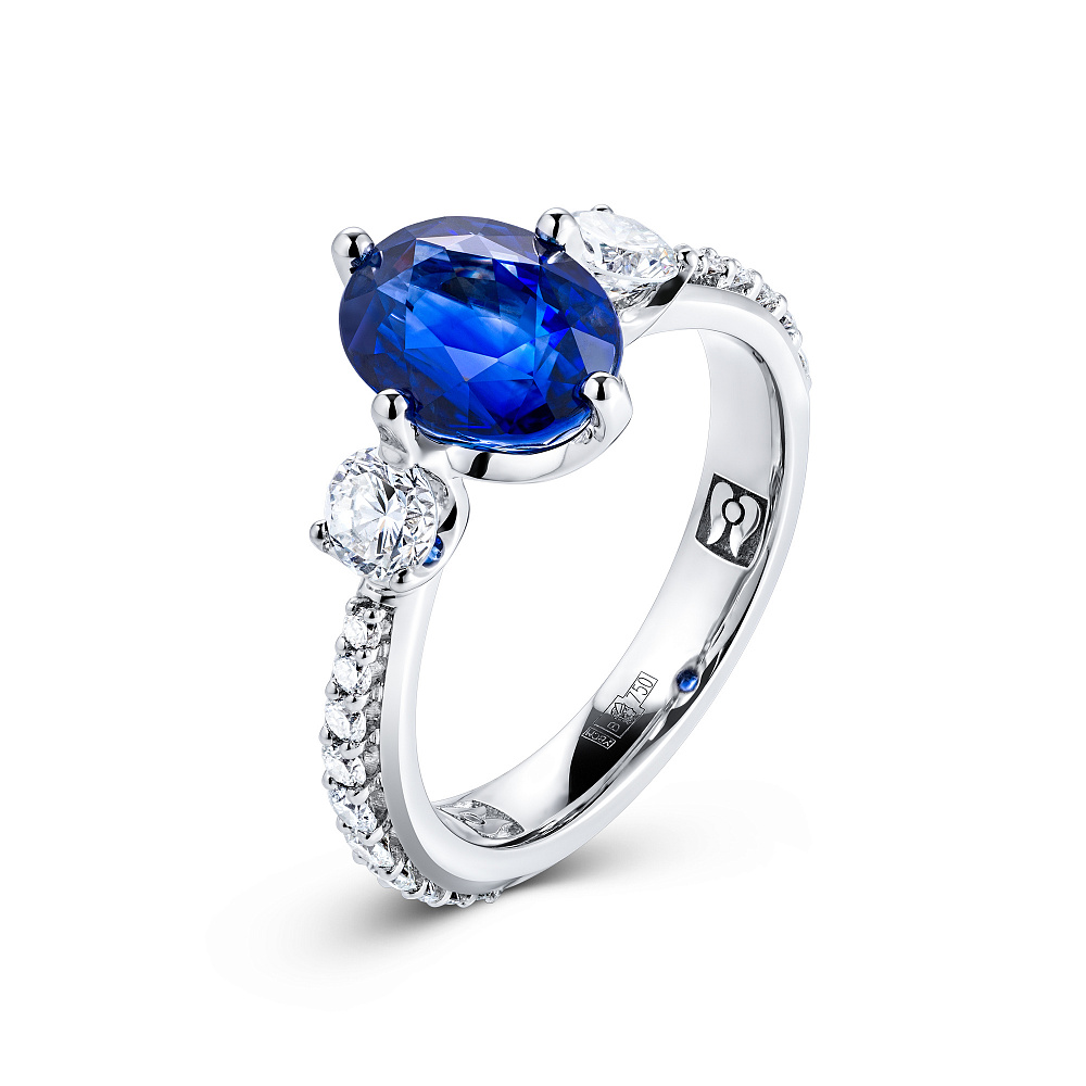 Ring with blue sapphire and diamonds картинка 1