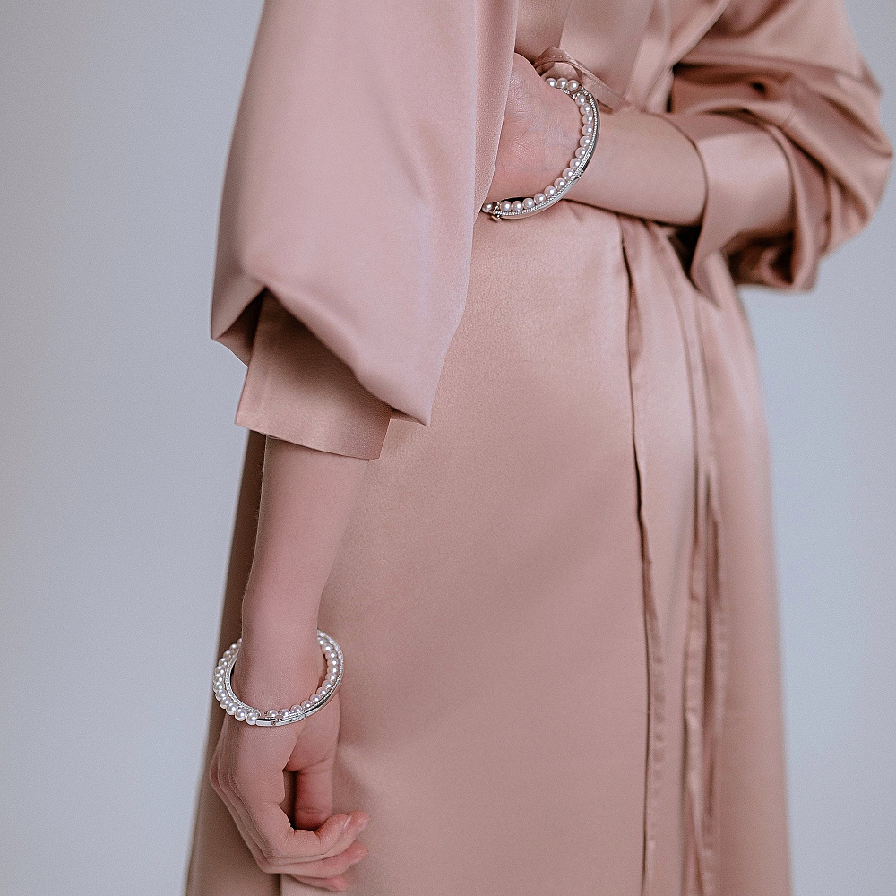 Matching bracelets with Akoya pearls and diamonds картинка 11