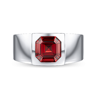 Ring with garnet