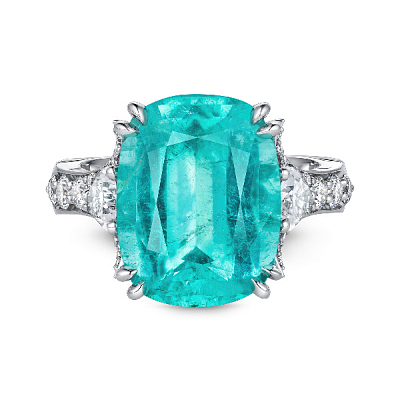 Ring with paraiba tourmaline and diamonds