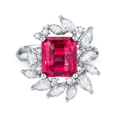 Ring with spinel and diamonds