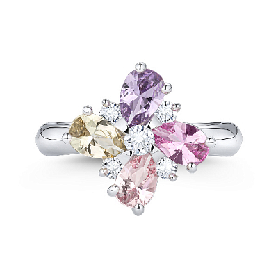 Ring with sapphires and diamonds